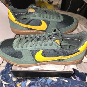 Nike Green and Yellow Sneakers